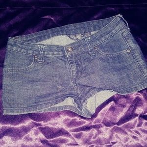 City streets jean shorts